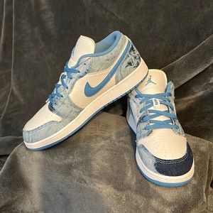 Jordan 1 Low Retro Denim